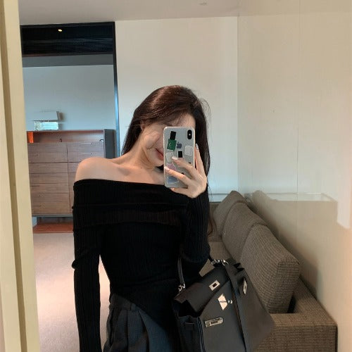 Off Shoulder Style Pullover Black Long Sleeve Bottoming