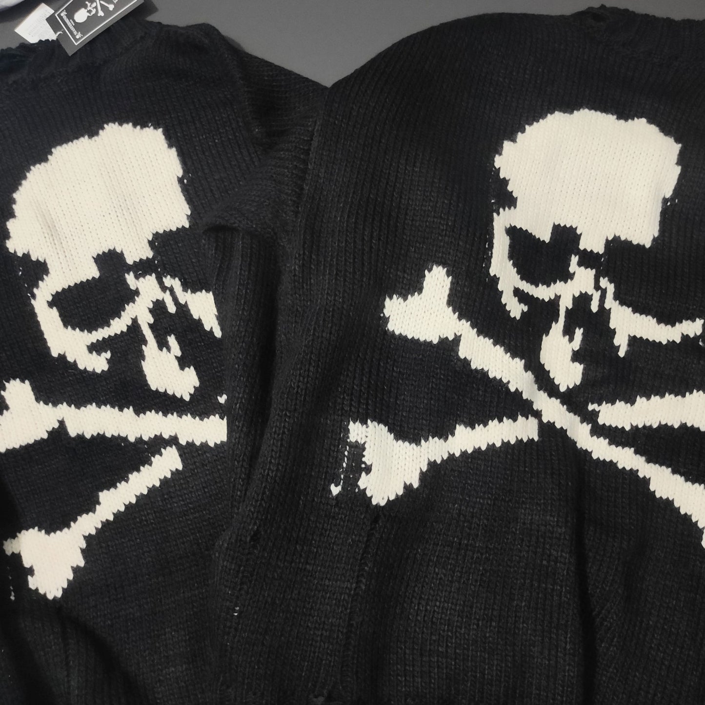 Dark Skull Ripped Thick Thread Sweater